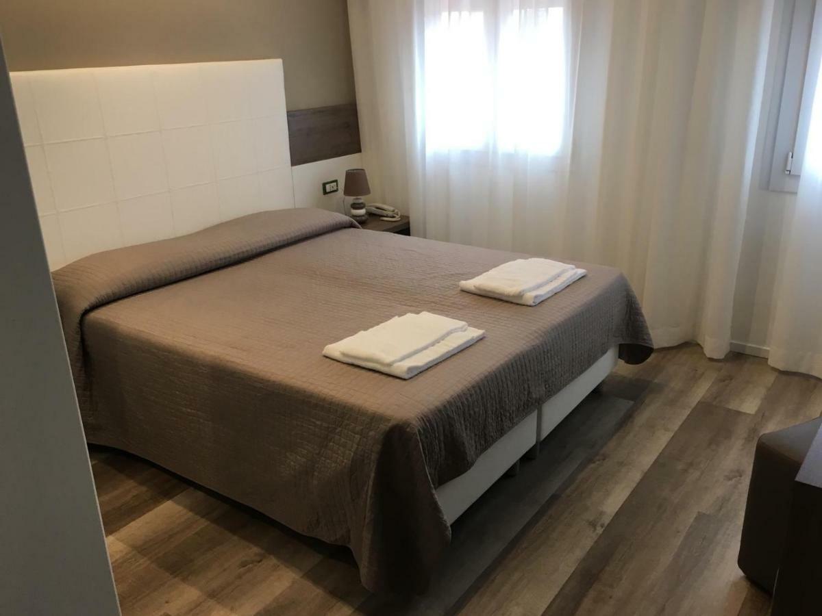 Albergo Rosa Cavallino-Treporti Exteriör bild